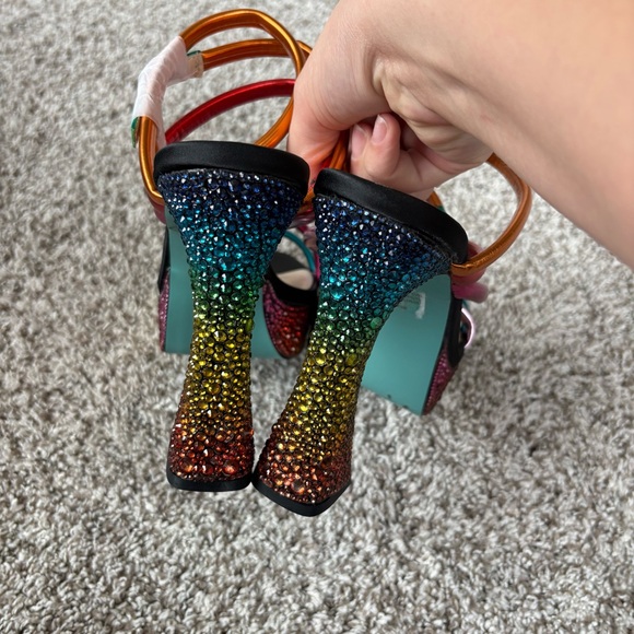 Betsey Johnson Women's Maeve Rainbow Platform Sandal Size 9.5 - Picture 6 of 10
